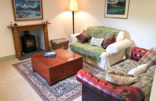 Glen Urquhart House | Nan's Cottage