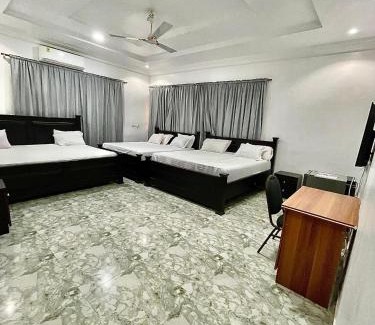 Adentan House | Nana's Holiday Let
