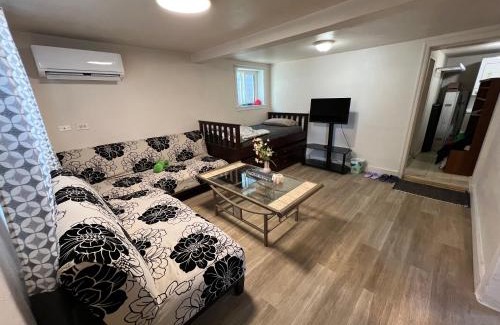 Regional District of Nanaimo House | Nanaimo Nest