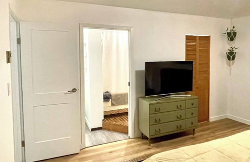 Regional District of Nanaimo House | Nanaimo Suite Stay