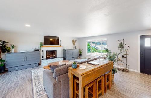 Eugene House | Nancy's Retreat