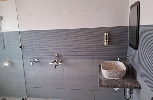 Hindupur Hotel | NANDI FARM RESORT