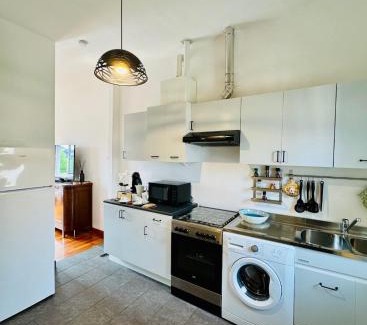 Lecco Apartment | Nani'House Apartment in Lecco lake view