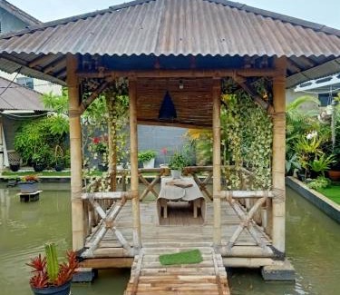 Rendeh Villa | Nanita Homestay