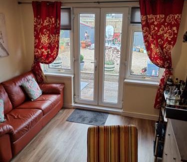 Inverness Apartment | Nanny's little highland hoose