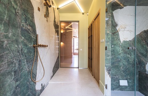 Jean-Medecin Hotel | Naomi Nice