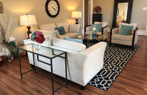 Vallejo House | Napa, Sonoma or Ferry to San Francisco: Large Home Sleeps 15