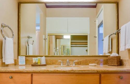 Napili Apartment | Napili Shores Maui by OUTRIGGER - No Resort & Housekeeping Fees
