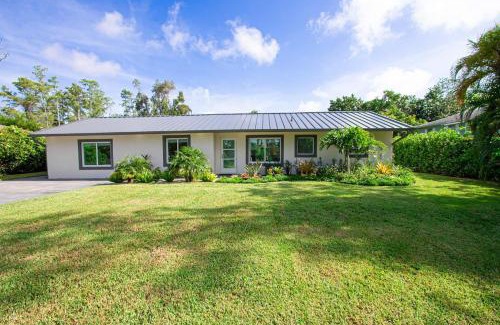 East Naples House | Naples Escape with Furnished Patio and Private Pool!