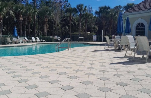 Golden Gate House | Naples, Fun, Sun for Everyone!