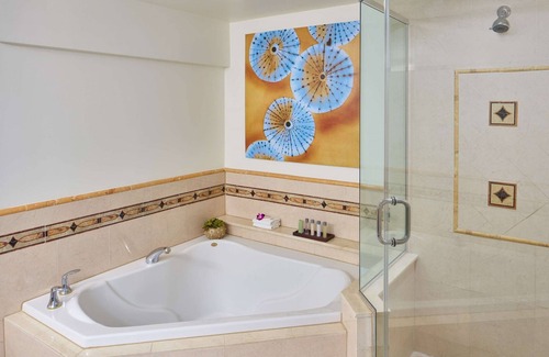 Park Shore Resort | Naples Grande Beach Resort