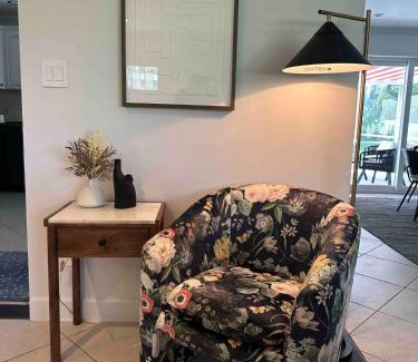 Willoughby Acres House | Naples Oasis Near Beach&Mercato -Perfect Getaway