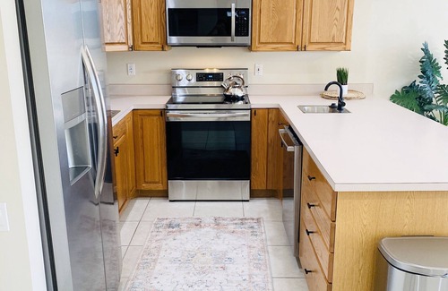 Naples Park House | Naples Pool Oasis close to Vanderbilt Beach access - 3BR/2BA + Bikes