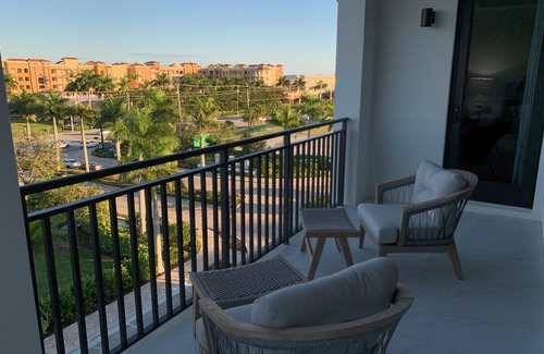 Redevelopment Area Condo | NAPLES SQUARE - Downtown Naples Luxury Condo, Brand New!