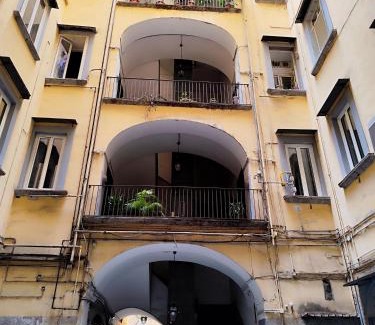 Montecalvario House | Napoli Maison Suite