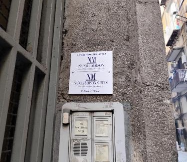 Montecalvario House | Napoli Maison Suite