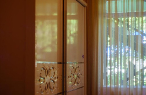 Makhinjauri House | Nargiz's Guest House