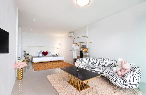 Rawai Hotel | Nariya Bayfront Phuket