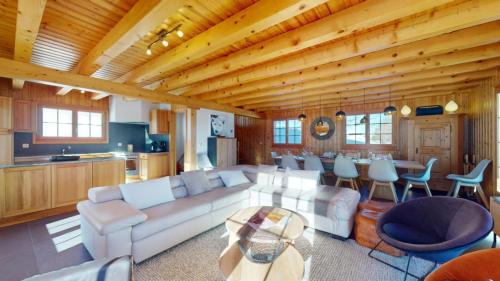 Vex Ski Chalet | Narnia SKI IN & SKI OUT chalet 14 pers
