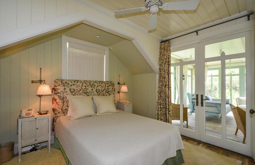 Seaside House | Narnia