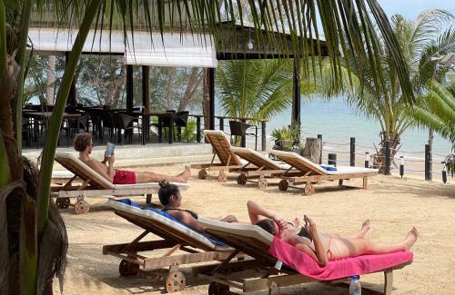 Koh Rong Resort | Naroth Beach Bungalow