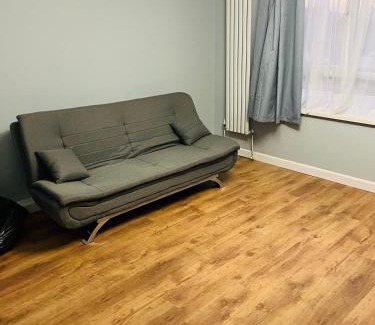 South Ruislip Apartment | Nash's Place