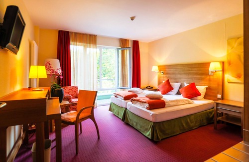 Bad Herrenalb Hotel | Nashira Kurpark Hotel