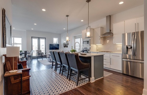 Edgehill House | Nashview- Heart of Gulch - 360º Views of Downtown!