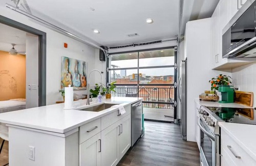 South Nashville Apartment | Nashville Oasis at The Muse: Modern 2BR with Balcony & Rooftop Views