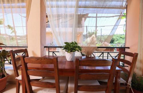Perama House | Natasha’s home