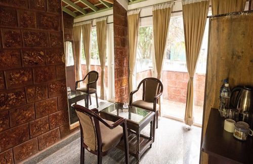 Manjakuppam Hotel | Nathan Resort