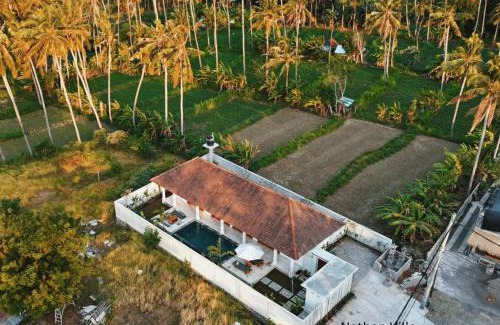 Purwakerti Villa | Nathan Villa in Amed Bali