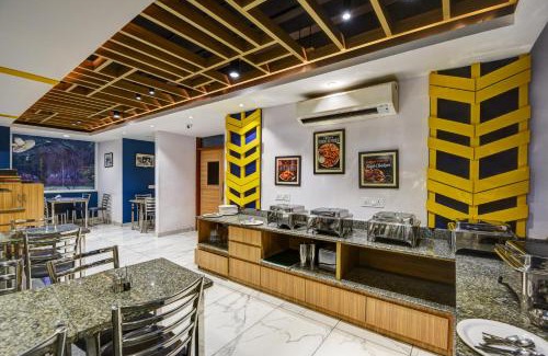 Hanuman Road Area Hotel | National YMCA Hostel