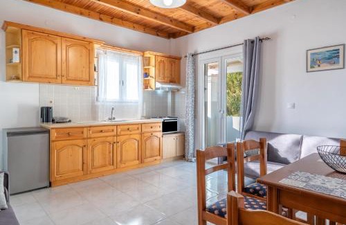 Peroulades Apartment | Natura 1 Apt Logas