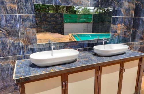 Yeoor Hills Apartment | Natural Accommodation