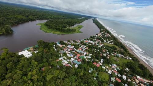 Tortuguero House | Natural Experience House