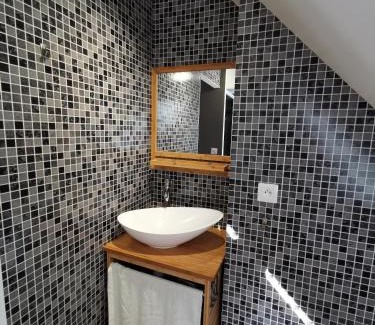 Penmarch House | Natural Green 29
