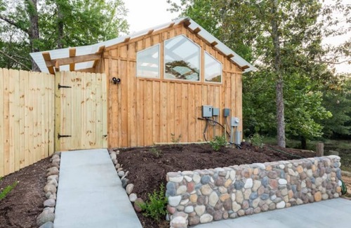 Voth Cabin | Naturalist Boudoir TOO, Romantic Cabin