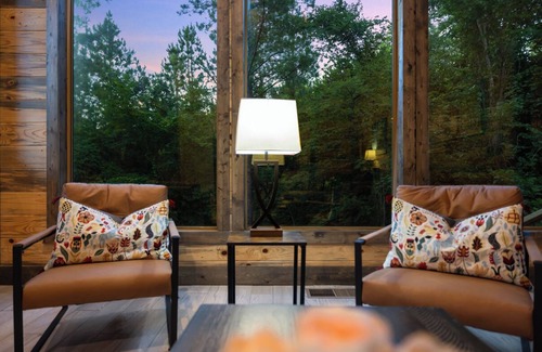 Broken Bow Cabin | Nature 2BR Retreat | Secluded and Central Location