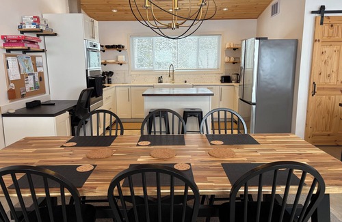Northern Bruce Peninsula Cottage | Nature and Wellness Retreat with Nordic Sauna &SPA by Georgian Bay & Bruce Trail