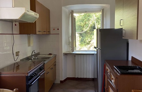 Brissago-Valtravaglia Apartment | Nature between forest and lake