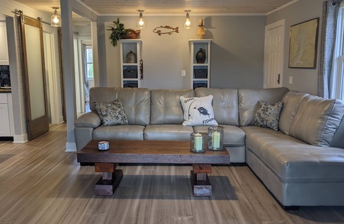 Woods N Waters House | Nature Coast Escape, Breezy - Waterfront with Boat Dock