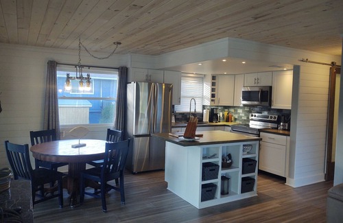 Woods N Waters House | Nature Coast Escape, Breezy - Waterfront with Boat Dock
