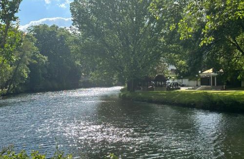 Sao Tiaguinho Apartment | NATURE e SPA AL - Termas Saúde e Beleza, Totalmente Renovado - Piscinas Municipais em frente - Epoca Julho a Setembro
