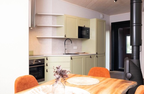 Maubray House | Nature Retreat in Antoing