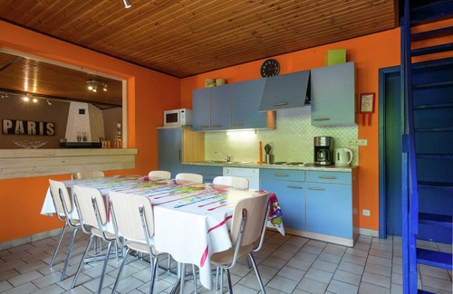 Walk House | Nature Retreat in Waimes