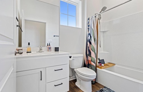 Solon Mills House | Nature Retreat: Tranquil Townhome Haven