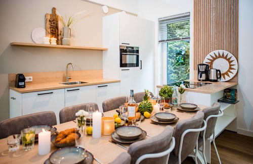 Voorthuizen House | Nature Retreat with Sauna