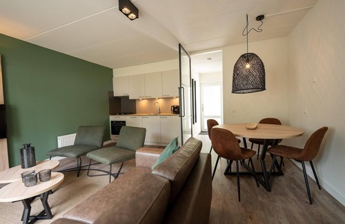 Borger House | Nature Retreat with Style