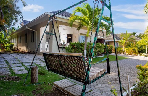 St. Ann's Bay House | NATURE'S CHOICE HOME RICHMOND PALMS, JAMAICA